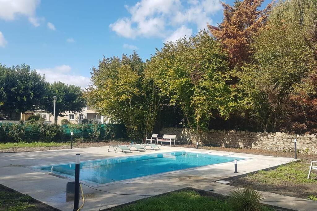 Demeure En Pierre Avec Piscine Privee Villa Etauliers Eksteriør billede