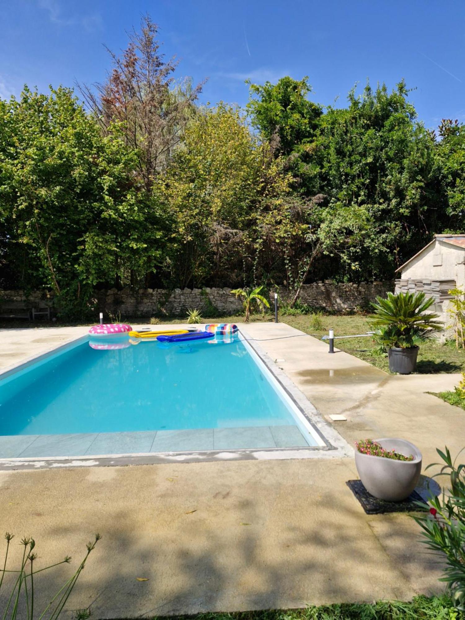 Demeure En Pierre Avec Piscine Privee Villa Etauliers Eksteriør billede